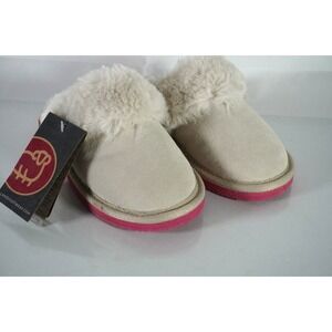 Girls LAMO Cozy Slippers Light Grey with Pink Soles Size Small 12C Warm Faux Fur